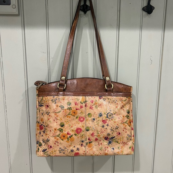 Patricia Nash Floral Shoulder Bag - Brown and Cream - Picture 6 of 10